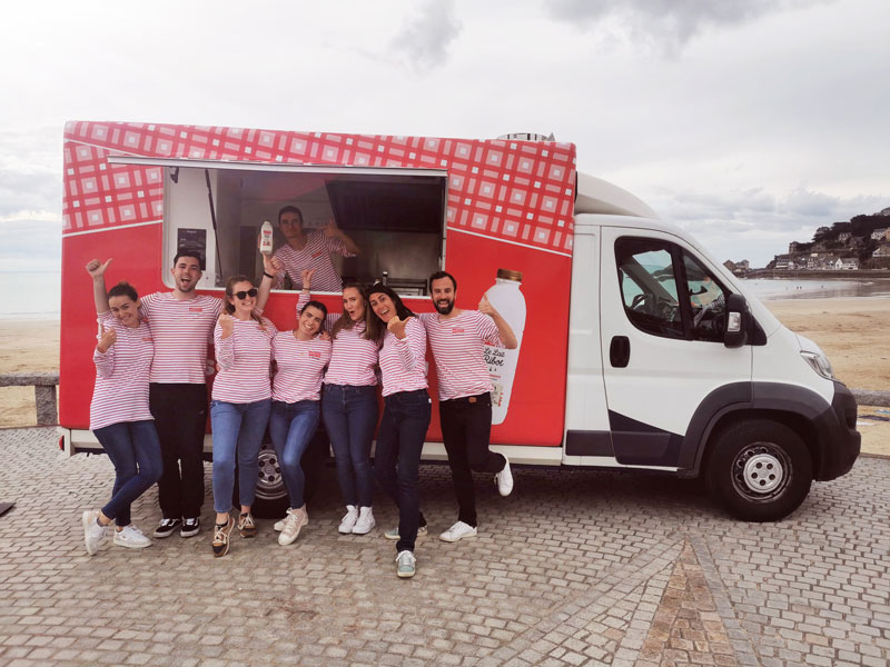Equipe Street marketing Paysan Breton