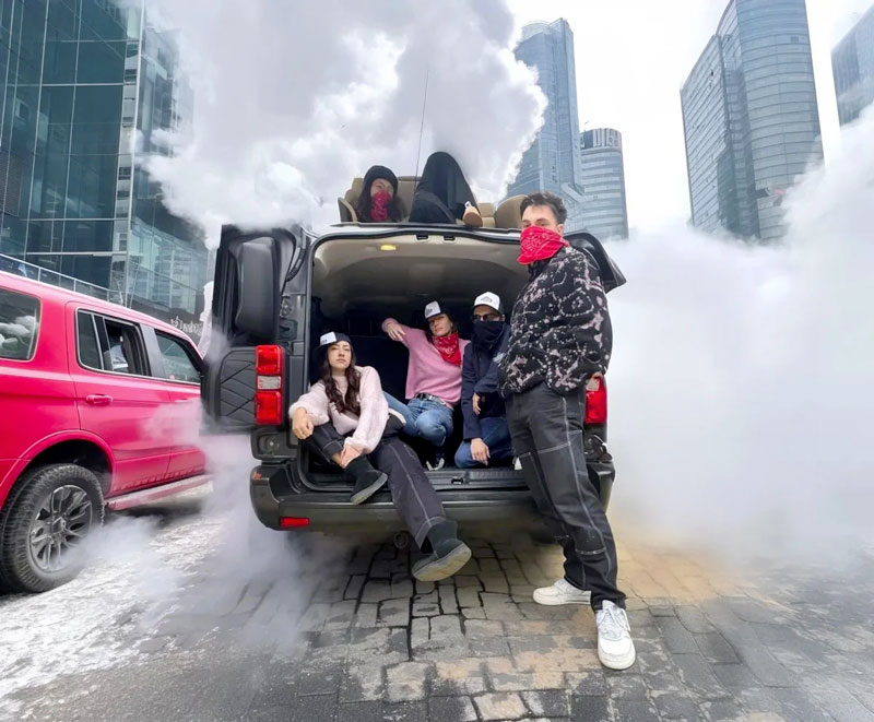 Pochette d'album - Team building clip IA